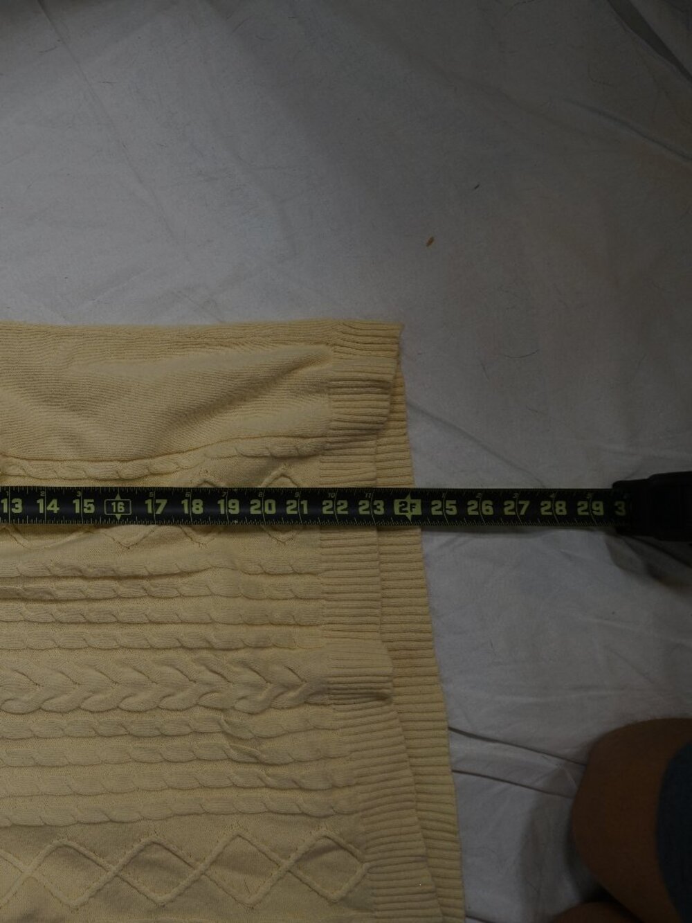 Karen Scott Cable Knit Preppy V Neck Sweater L Cream Yellow Cotton Button Detail - Picture 6 of 6